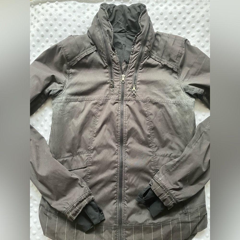 Lululemon Spring Forward Jacket